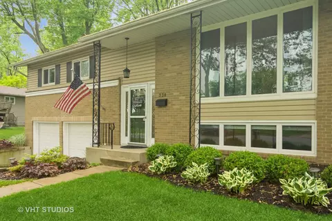 338 N Babcock Dr, Palatine, IL 60074