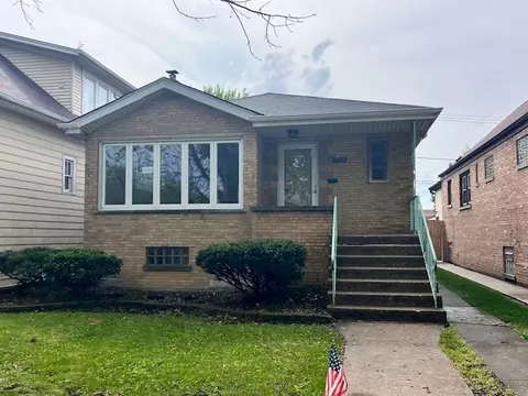 5750 S Oak Park Ave, Chicago, IL 60638