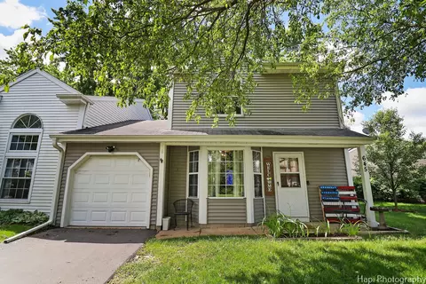 645 Nantucket Way, Island Lake, IL 60042