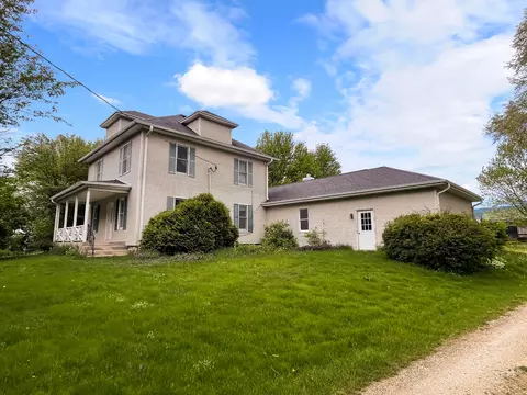 11380 Il Route 76, Poplar Grove, IL 61065