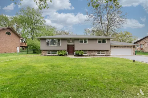 15531 112th Ct, Orland Park, IL 60467
