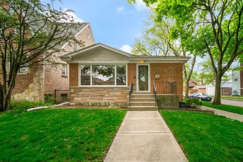 5300 W Cullom Ave, Chicago, IL 60641