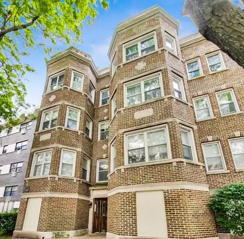 6036 N Kenmore Ave #2, Chicago, IL 60660