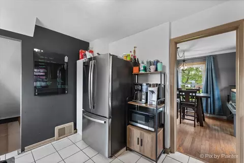Kitchen - 7005 40th St, Stickney, IL 60402 photo 1 of 2