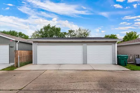 Exterior - 7005 40th St, Stickney, IL 60402 photo 4 of 10