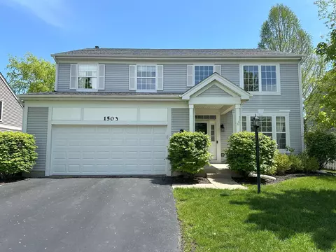 1503 Arlington Ln, Gurnee, IL 60031