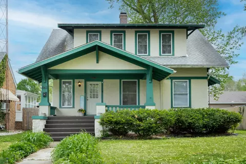 842 S Evergreen Ave, Kankakee, IL 60901