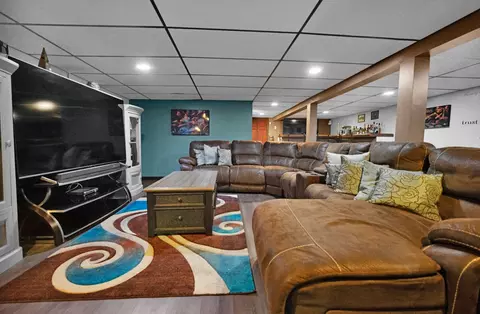 Living - 690 S Nelson Ave, Kankakee, IL 60901 photo 5 of 5