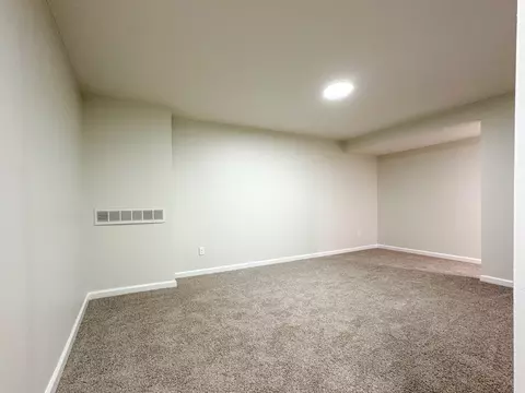 1103 Abercorn St, Normal, IL 61761 photo 27