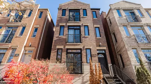 3749 S Michigan Ave #3, Chicago, IL 60653