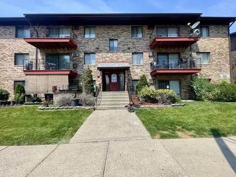 11810 S Komensky Ave #102, Alsip, IL 60803