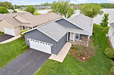 1404 Scenic View Dr, Grayslake, IL 60030
