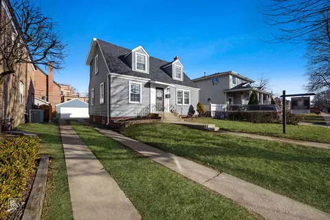 11009 S Drake Ave, Chicago, IL 60655