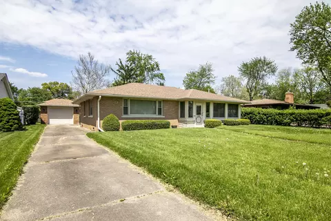 909 W Walnut St, Kankakee, IL 60901