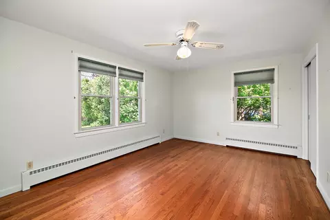 Bedroom - 909 W Walnut St, Kankakee, IL 60901 photo 3 of 3