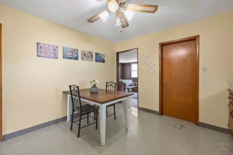 2305 Root St, Crest Hill, IL 60403 photo 14