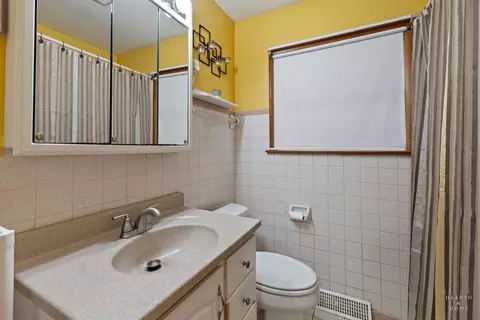 2305 Root St, Crest Hill, IL 60403 photo 12