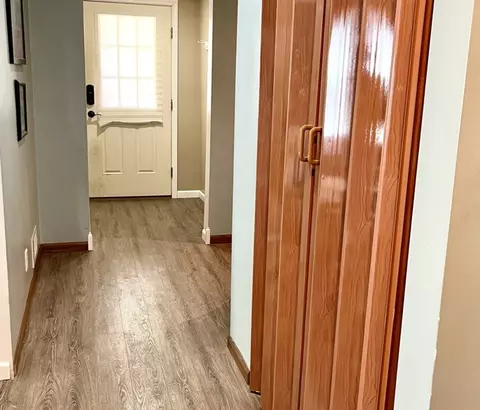 Entry Way - 1221 Plain St, Peru, IL 61354 photo 1 of 2