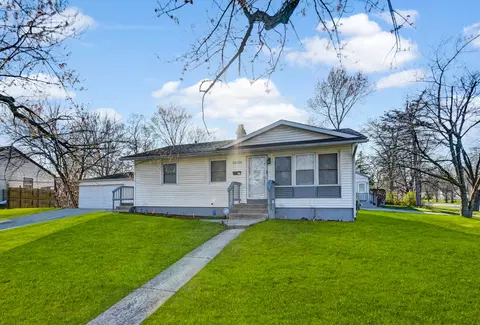 22160 Paxton Ave, Sauk Village, IL 60411