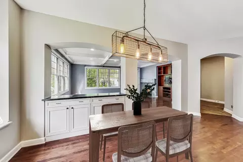 712 Pfingsten Rd, Glenview, IL 60025 photo 8