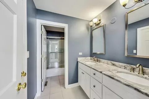 712 Pfingsten Rd, Glenview, IL 60025 photo 17
