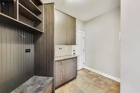 712 Pfingsten Rd, Glenview, IL 60025 photo 10