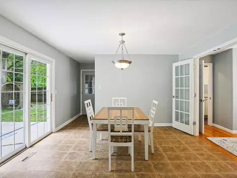 Dining - 1107 Foothill Dr, Champaign, IL 61821 photo 2 of 2