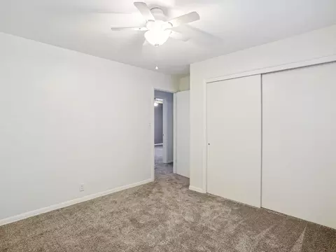 Bedroom - 1107 Foothill Dr, Champaign, IL 61821 photo 6 of 7