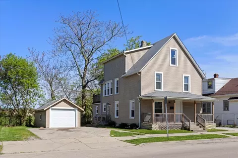 41 S Butrick St, Waukegan, IL 60085