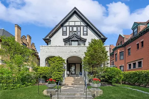 4849 S Greenwood Ave, Chicago, IL 60615
