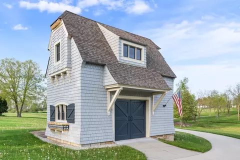 Exterior - 9806 Wright Rd, Harvard, IL 60033 photo 11 of 11
