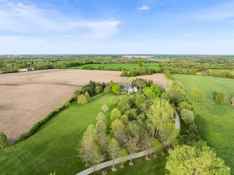 View/Area - 9806 Wright Rd, Harvard, IL 60033 photo 2 of 6