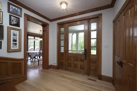 Entry Way - 9806 Wright Rd, Harvard, IL 60033 photo 2 of 6