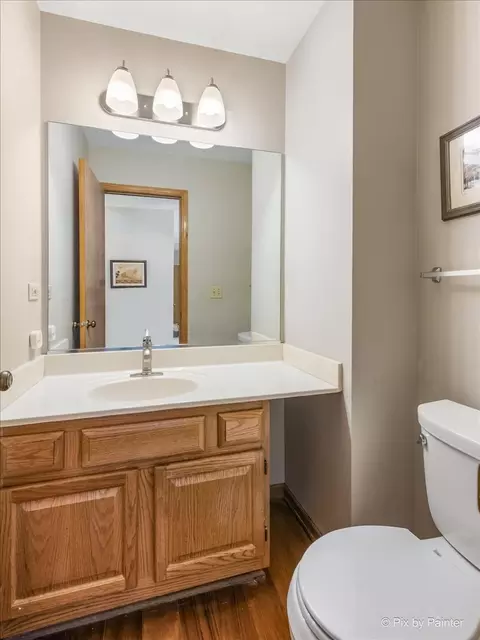 121 Hampton St, Cary, IL 60013 photo 25