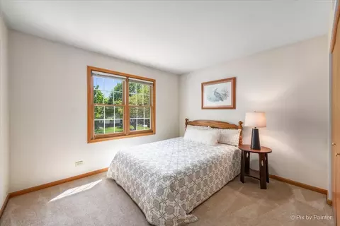 121 Hampton St, Cary, IL 60013 photo 32