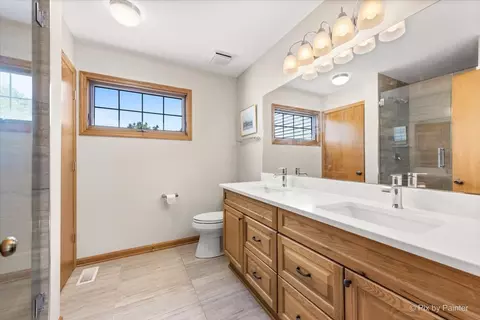121 Hampton St, Cary, IL 60013 photo 29
