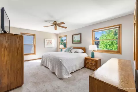 121 Hampton St, Cary, IL 60013 photo 28