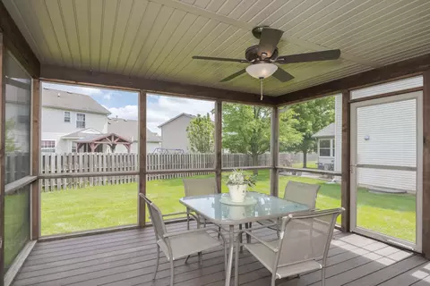 35 Ashling Ct, Bloomington, IL 61704 photo 3