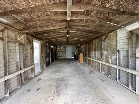 45 N Ash St, Weldon, IL 61882 photo 10