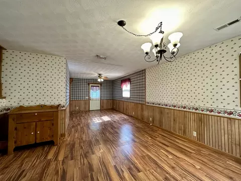 45 N Ash St, Weldon, IL 61882 photo 5