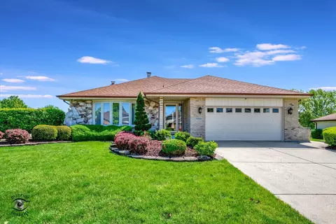 15501 Merion Dr, Orland Park, IL 60462