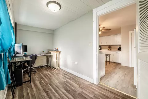 Entry Way - 370 Algona Ave, Elgin, IL 60120 photo 2 of 3
