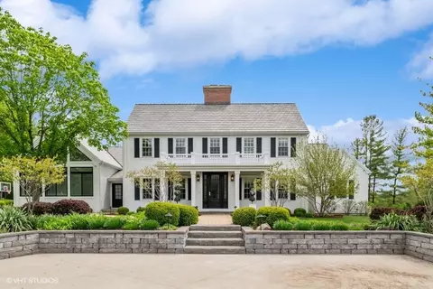 343 Old Sutton Rd, Barrington Hills, IL 60010
