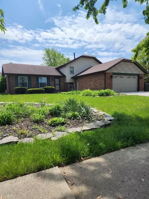 9019 Windsor Dr, Orland Park, IL 60462