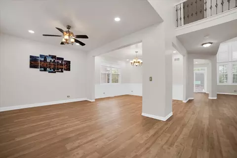 2092 Gardner Cir, Aurora, IL 60503 photo 6