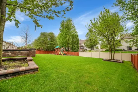 2092 Gardner Cir, Aurora, IL 60503 photo 39
