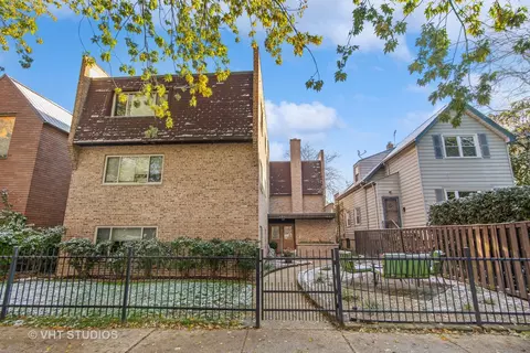 4881 N Hermitage Ave #202, Chicago, IL 60640