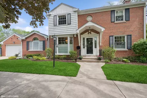 5815 N Caldwell Ave, Chicago, IL 60646