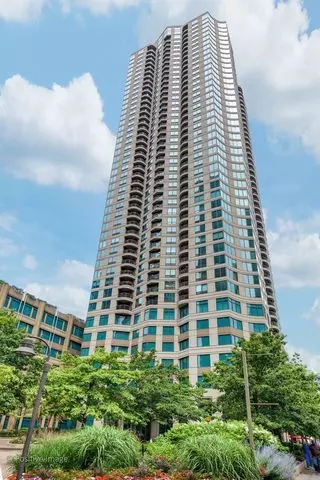 400 N La Salle St #3004, Chicago, IL 60654