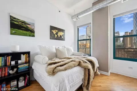 Bedroom - 910 W Madison St #506, Chicago, IL 60607 photo 2 of 2